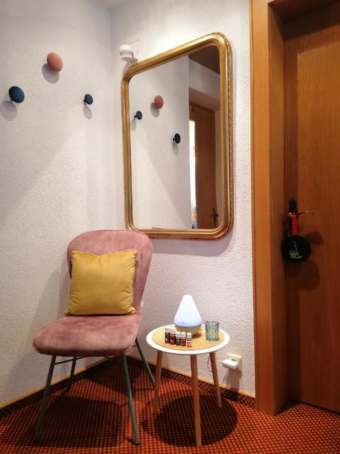 Haus Marion Haueis Ξενοδοχείο Σανκτ Αντόν αμ Άλμπεργκ Εξωτερικό φωτογραφία