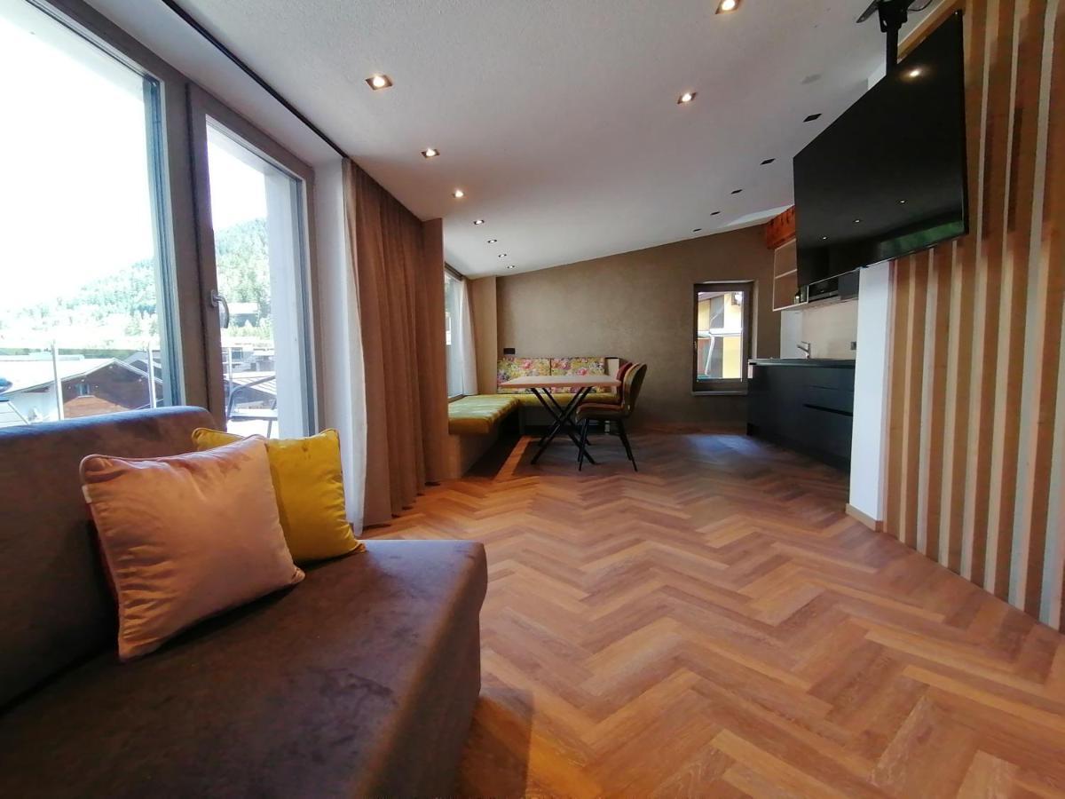 Haus Marion Haueis Ξενοδοχείο Σανκτ Αντόν αμ Άλμπεργκ Εξωτερικό φωτογραφία
