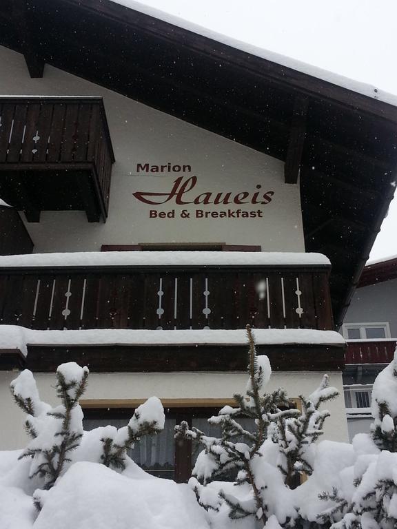 Haus Marion Haueis Ξενοδοχείο Σανκτ Αντόν αμ Άλμπεργκ Εξωτερικό φωτογραφία